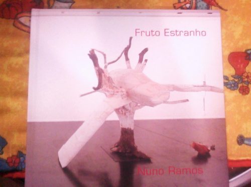 Fruto Estranho