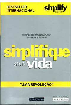 Texto simplifique sua vida no caderno, calculadora em fundo branco.