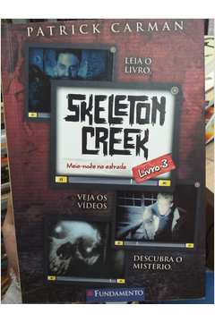 Skeleton Creek - Meia Noite na Estrada , Livro 3