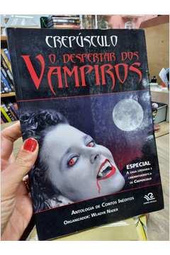 Livro - Diários Do Vampiro - O Despertar - Seminovo