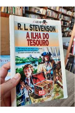  A Ilha do Tesouro (Em Portugues do Brasil): 9788551303177:  Stevenson Louis: ספרים