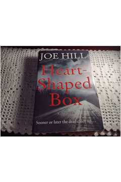 Heart-Shaped Box: A Novel (English Edition) - eBooks em Inglês na