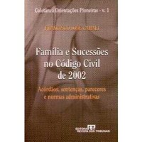 Familia (Em Portugues do Brasil): Francisco Candido Xavier - por espiritos  diversos: 9788594663320: : Books